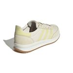 JI4915_7_FOOTWEAR_Photography_Back-Lateral-Top-View_white.jpg