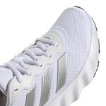 ID5257_9_FOOTWEAR_Photography_Detail-View-2_white.jpg