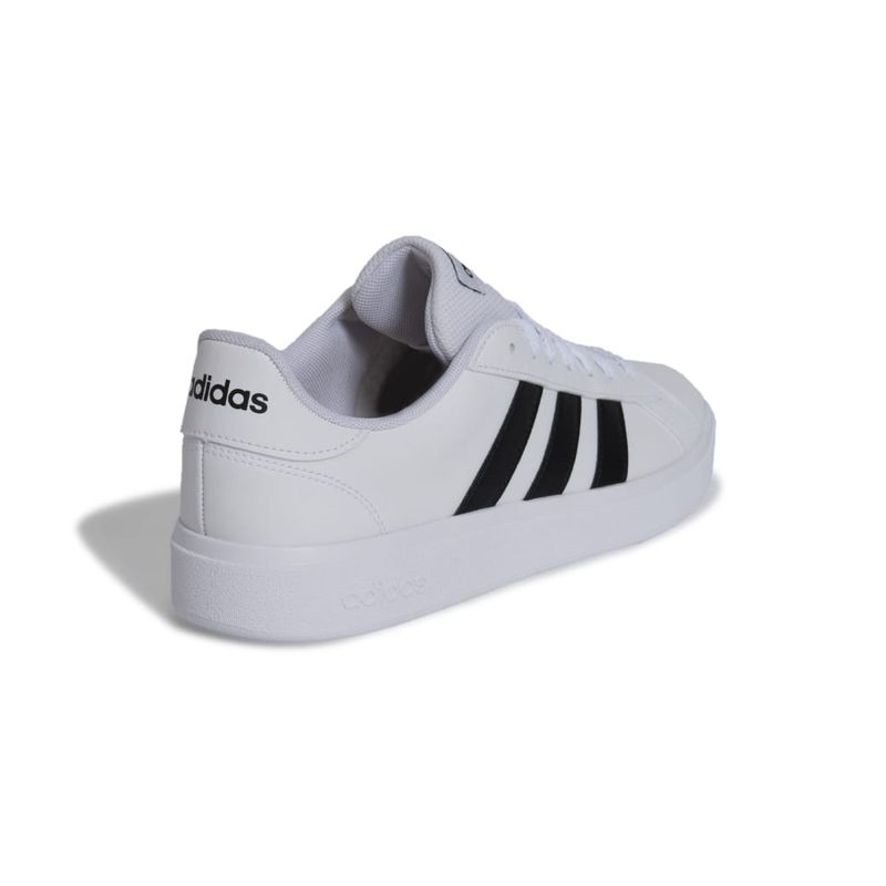 IQ7281_7_FOOTWEAR_Photography_Back-Lateral-Top-View_white.jpg