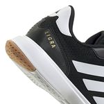 IH0526_9_FOOTWEAR_Photography_Detail-View-2_white.jpg