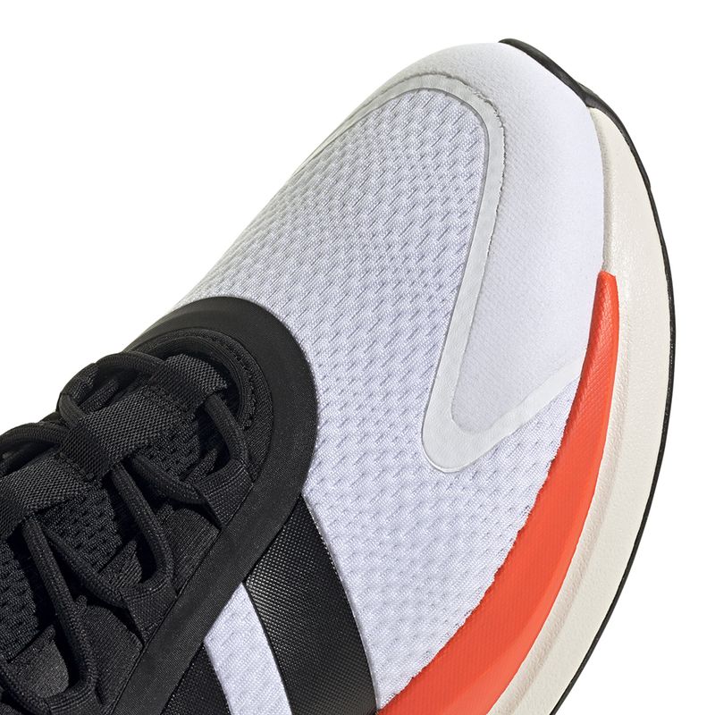 IE8655_9_FOOTWEAR_Photography_Detail View 2_white.jpg