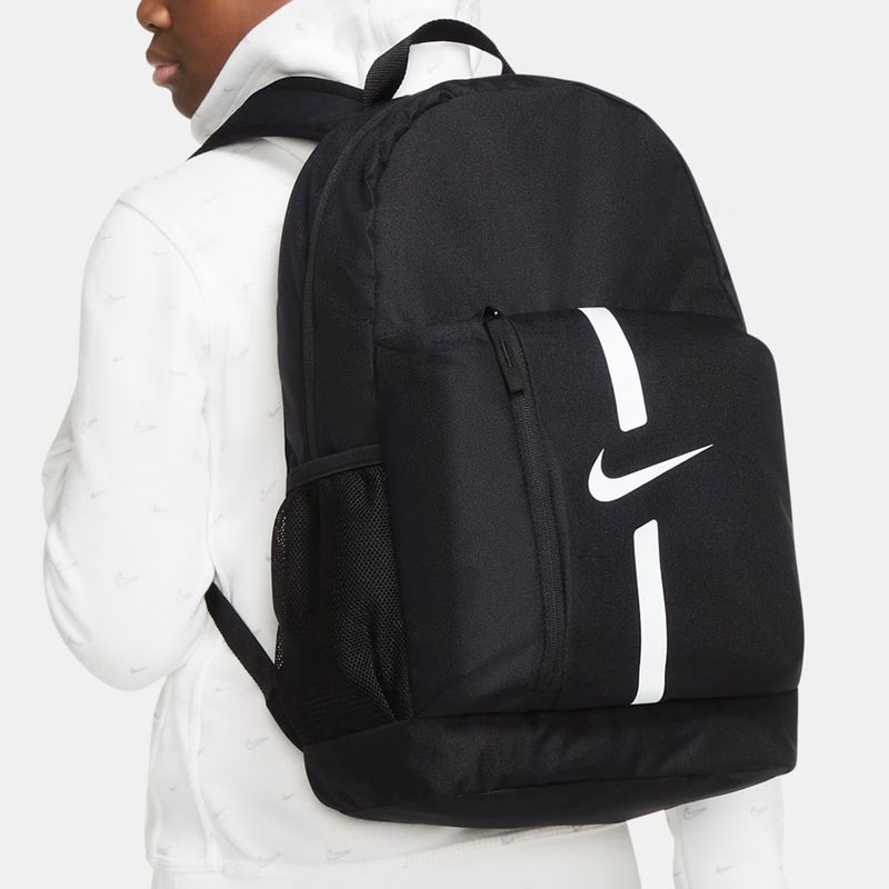 Nike-Mochila-DA2571-010-1.jpg