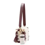 bolsa_feminina_chenson_original_monograma_classico_ombro_3485067_7331_variacao_22513_2_91d15f78555265042695765020a96feb.webp