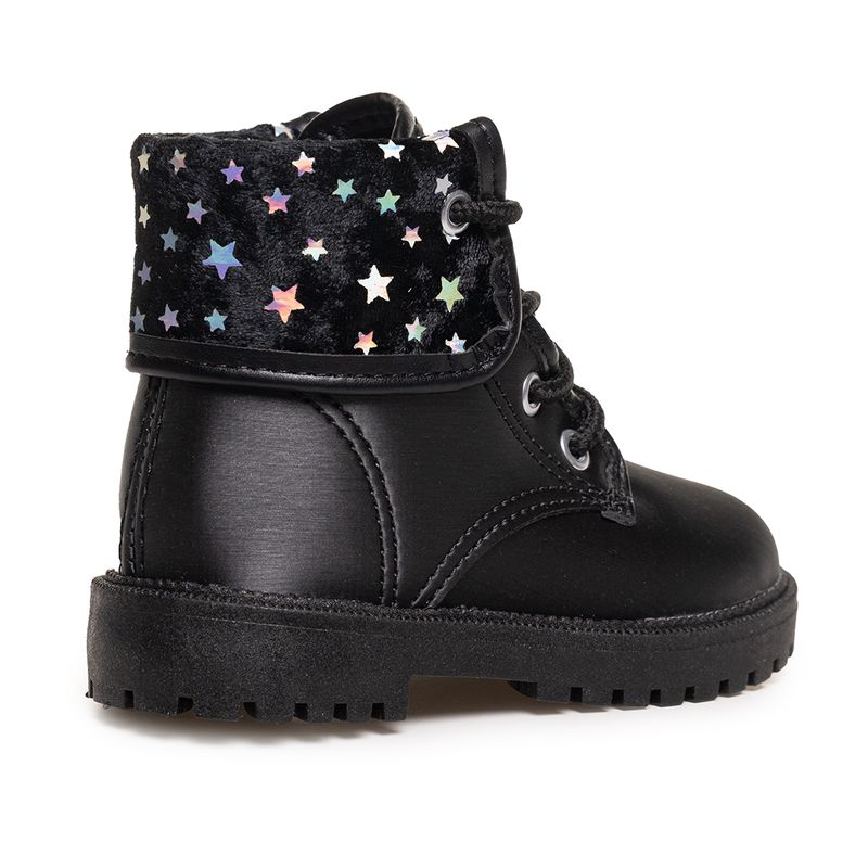 Molekinha-Bota-2126-524-29318-101318-PretoPreto-Holografico-Prata-Sint--3-.jpg