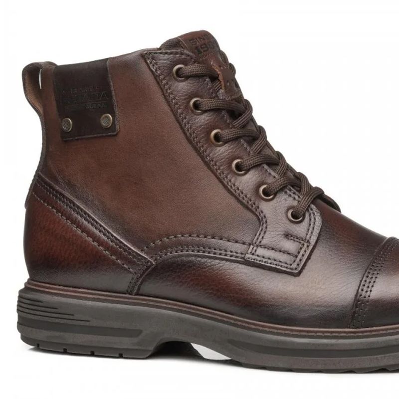 Pegada Bota 181801-01 Pinhao Napa Dubai 1.jpg