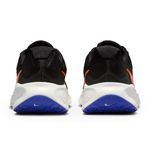 Nike-Tenis-REVOLUTION-7-FB2207-008-PretoLaranja-Sint4.jpg