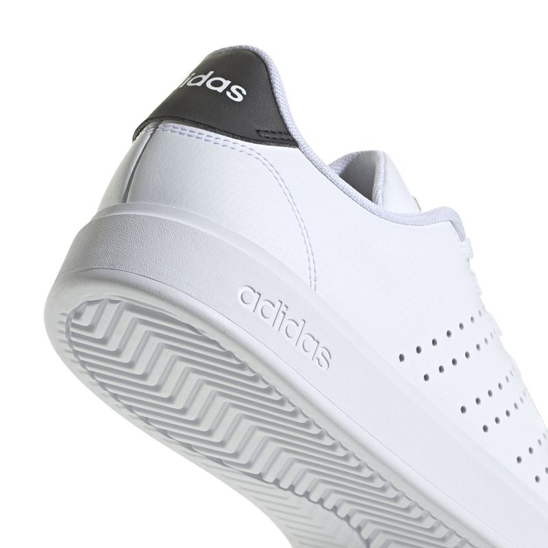 IF1661_8_FOOTWEAR_Photography_Detail-View-1_white.jpg
