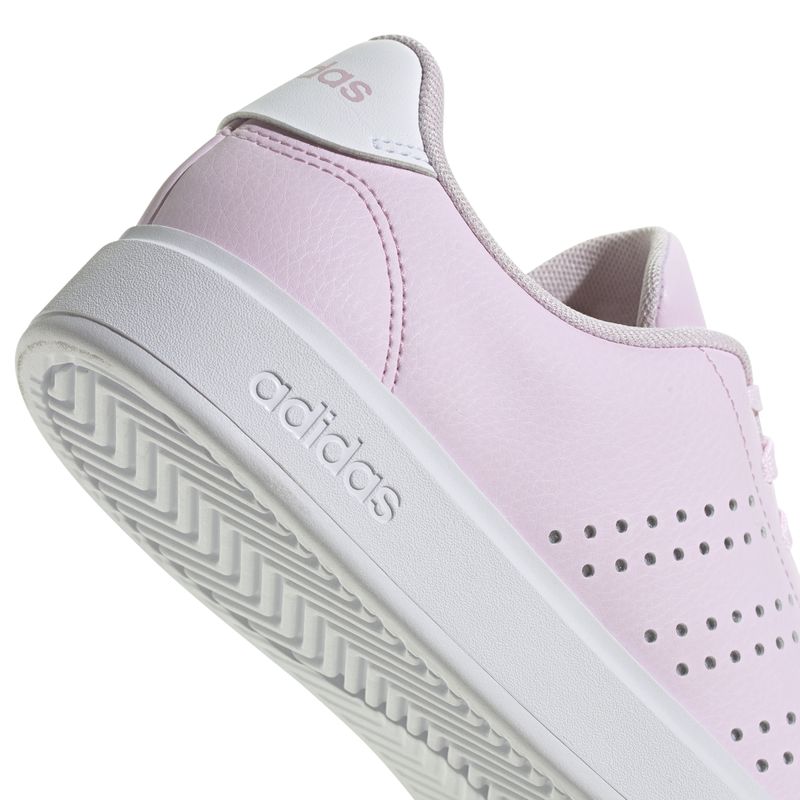 IG9177_9_FOOTWEAR_Photography_Detail-View-2_white.jpg