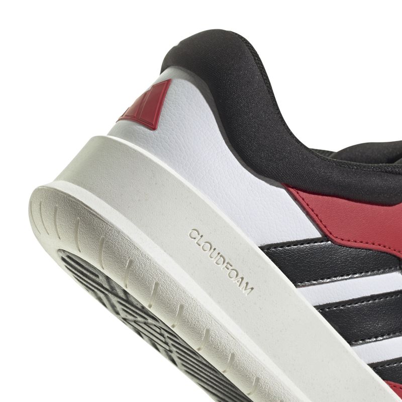 ID1249_8_FOOTWEAR_Photography_Detail View 1_white.jpg
