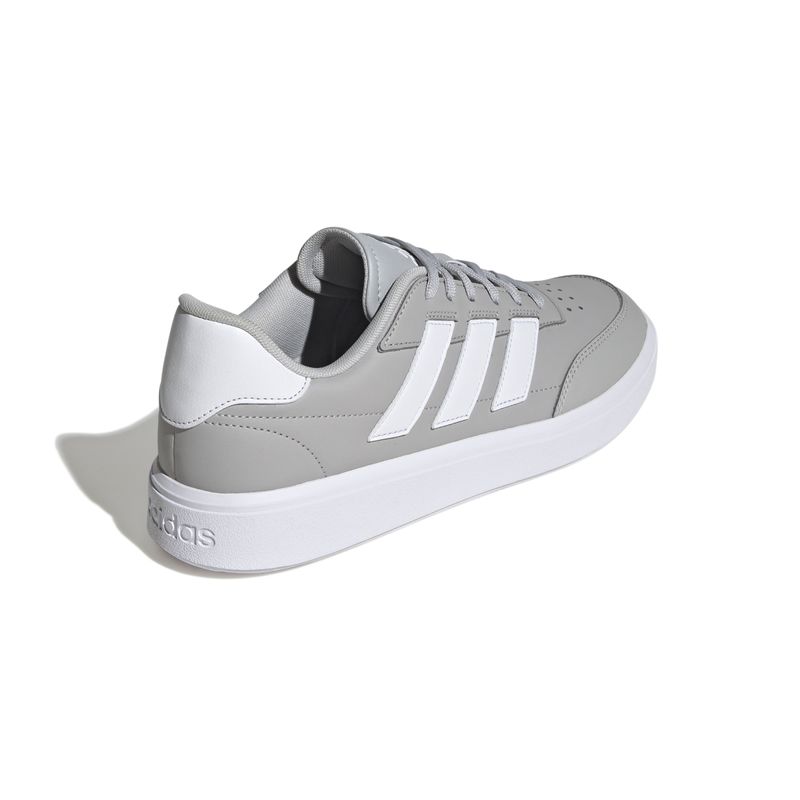 IG6868_7_FOOTWEAR_Photography_Back-Lateral-Top-View_white.jpg