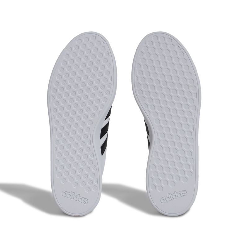 IQ5679_11_FOOTWEAR_Photography_Mirrored-Pair-View_white.jpg