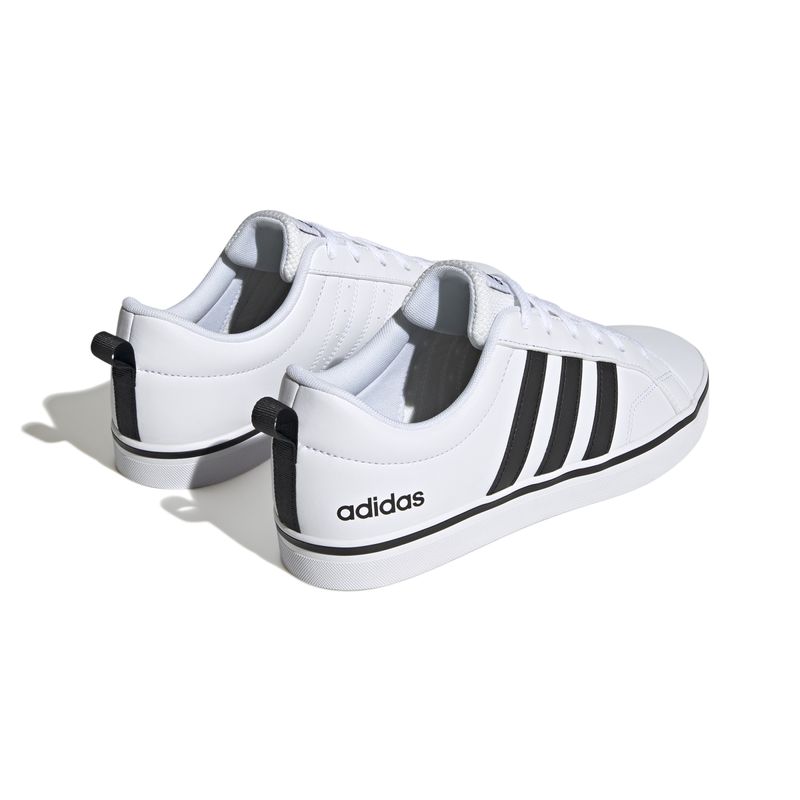 HP6010_7_FOOTWEAR_Photography_Back-Lateral-Top-View_white.jpg