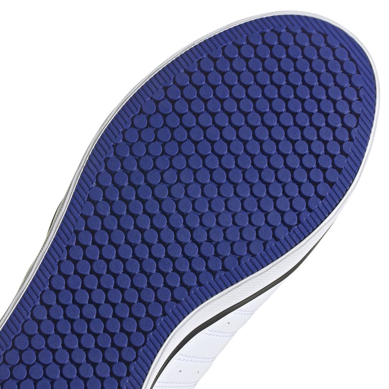 HP6010_9_FOOTWEAR_Photography_Detail-View-2_white.jpg