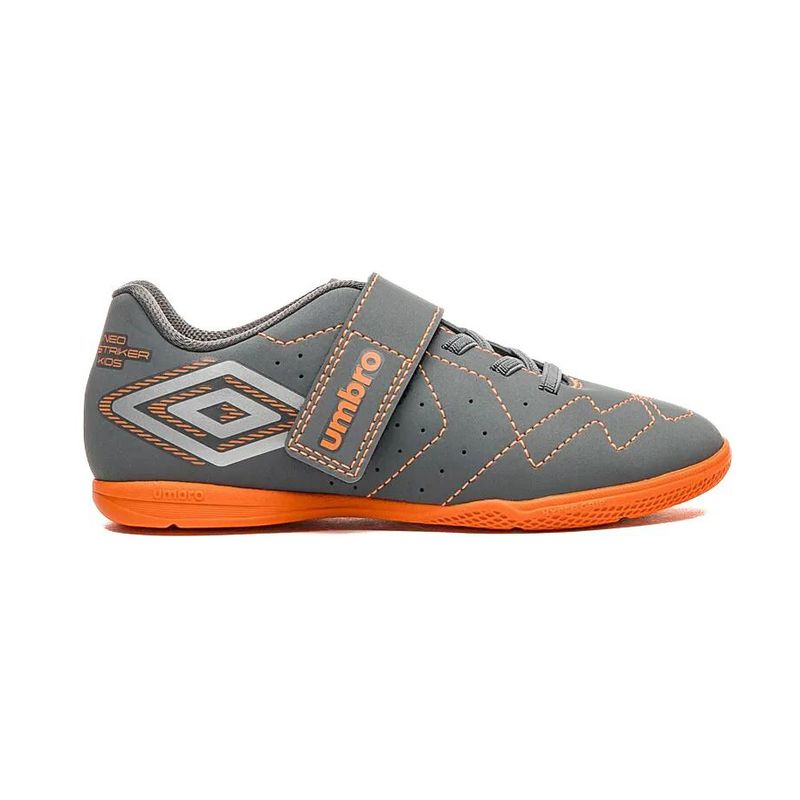 Umbro Chuteira NEO STRIKER U07FB00133-886 GrafiteCinzaLaranja Sint -7-