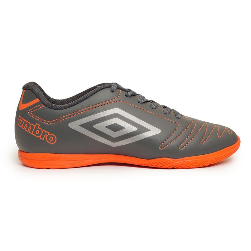 Chuteira-Masculina-Futsal-Umbro-Cinza-Laranja