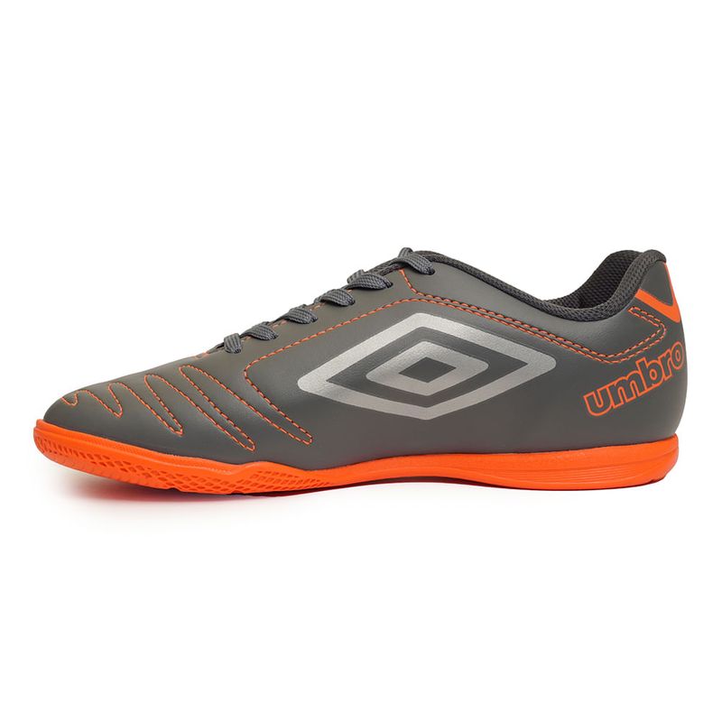 Chuteira-Masculina-Futsal-Umbro-Cinza-Laranja