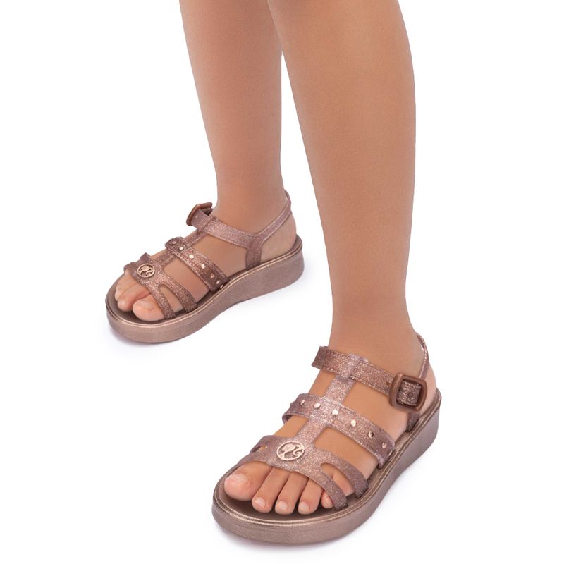 Grendene-Sandalia-23253-BN056-Rosa-MetalizadoBronze-Plastico--4-