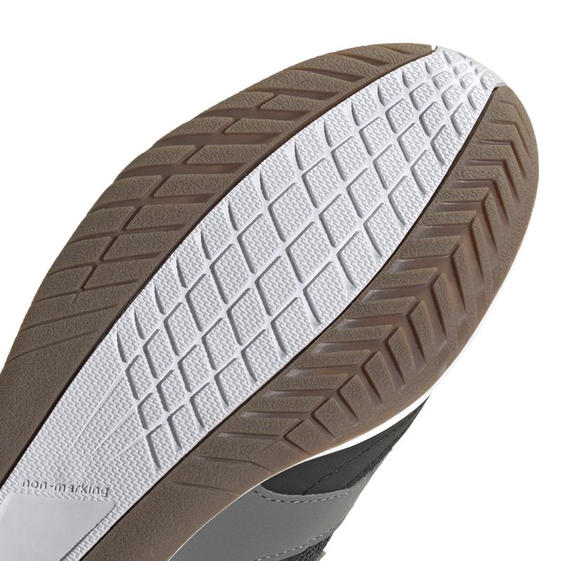 ID3791_8_FOOTWEAR_Photography_Detail-View-2_white