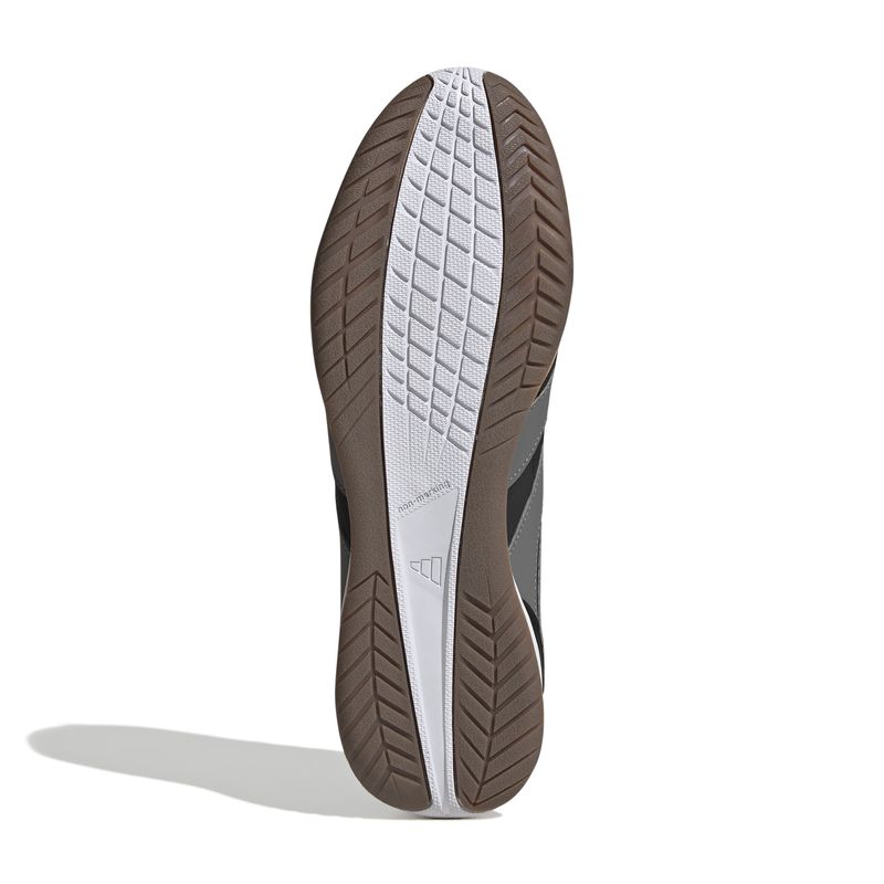 ID3791_3_FOOTWEAR_Photography_Bottom-View_white
