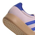 JP7107_8_FOOTWEAR_Photography_Detail View 1_white
