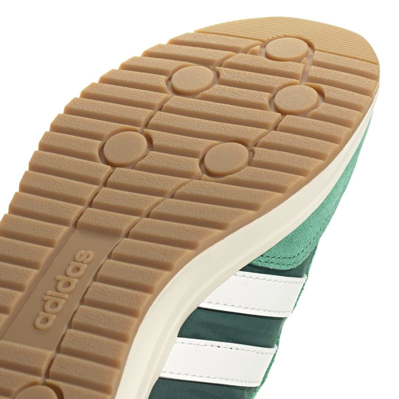 JI4919_9_FOOTWEAR_Photography_Detail-View-2_white