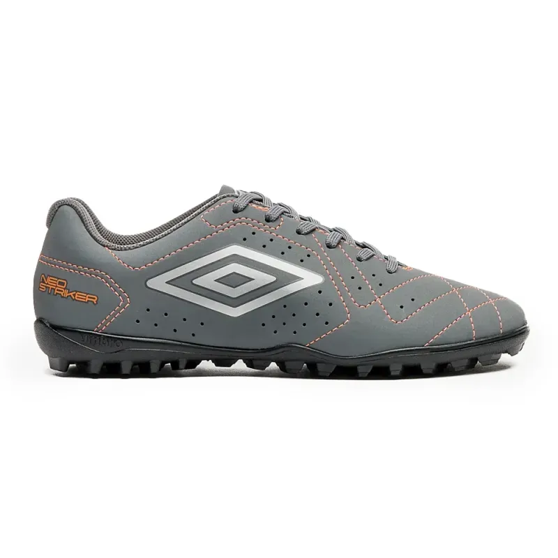 Umbro Chuteira NEO STRIKER U01FB002011-886 GrafiteCinzaLaranja Sint -1-