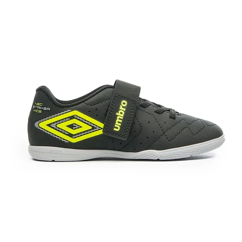 Umbro Chuteira NEO STRIKER U07FB00133-162 PretoLimaoBranco Sint -6-