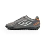Umbro-Chuteira-CLASS-2.2-JR-TF-U07FB086-868-GrafiteLaranjaCinza-Sint--1-