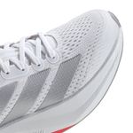 IF9392_9_FOOTWEAR_Photography_Detail View 2_white