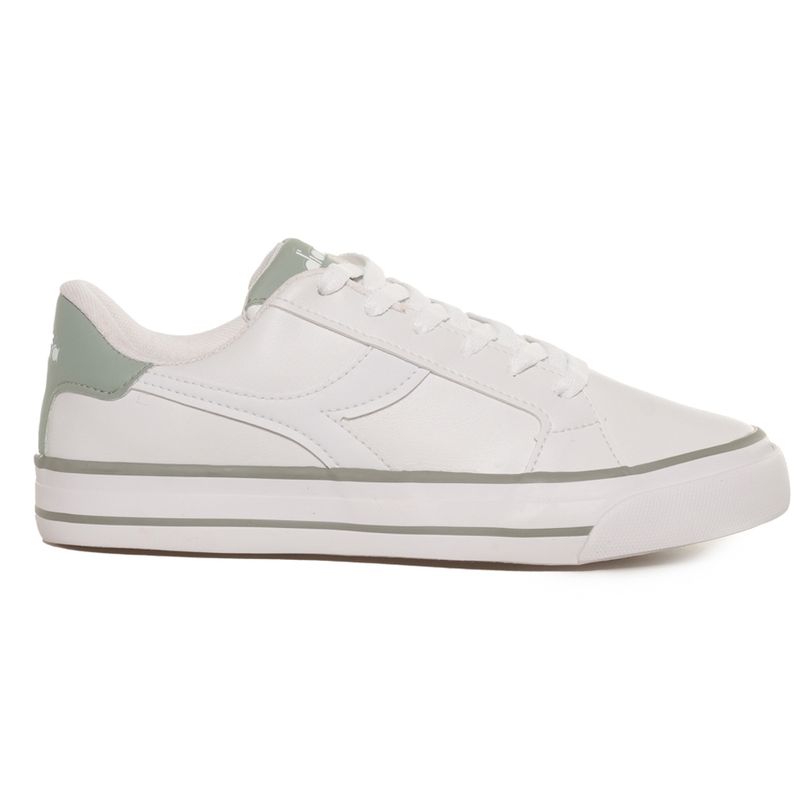 202408190834304341diadora