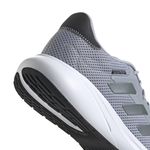 IH3578_9_FOOTWEAR_Photography_Detail-View-2_white