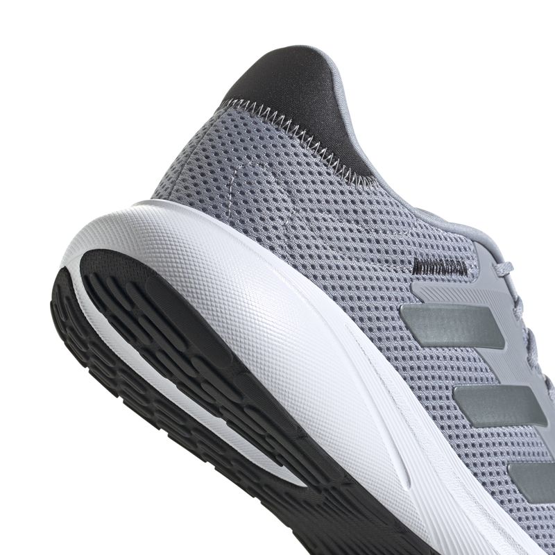IH3578_9_FOOTWEAR_Photography_Detail-View-2_white
