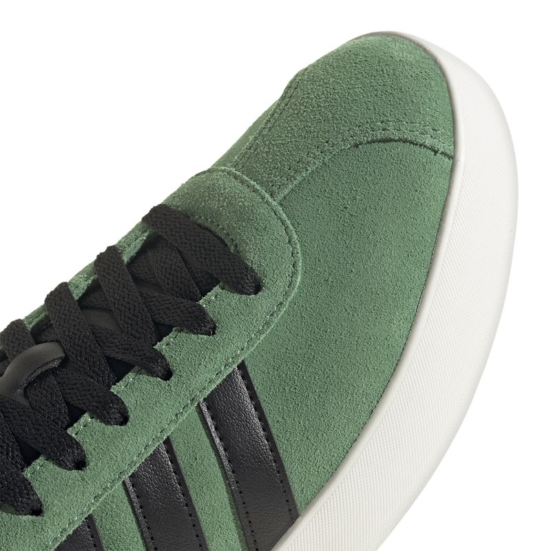 IF4459_9_FOOTWEAR_Photography_Detail-View-2_white