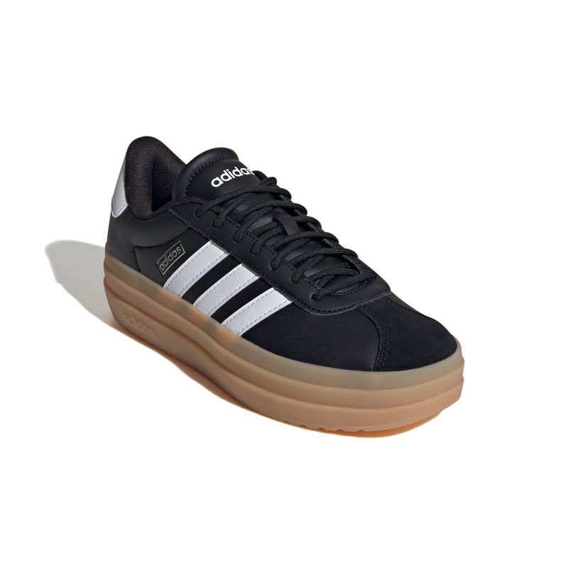 IH3081_6_FOOTWEAR_Photography_Front-Lateral-Top-View_white