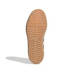 IH3081_4_FOOTWEAR_Photography_Bottom-View_white