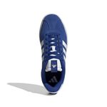 IF4458_3_FOOTWEAR_Photography_Top-Portrait-View_white
