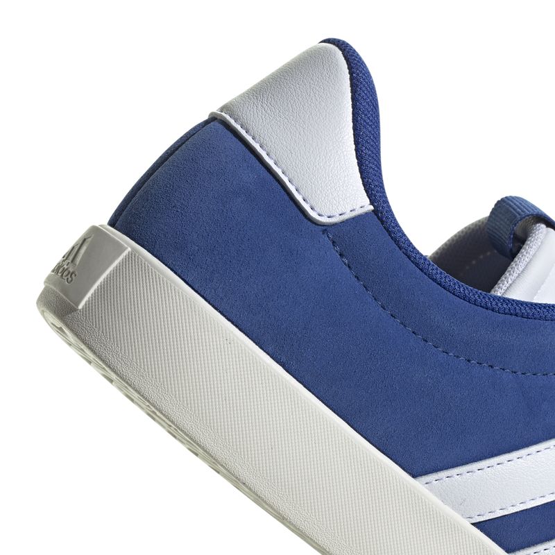 IF4458_9_FOOTWEAR_Photography_Detail-View-2_white