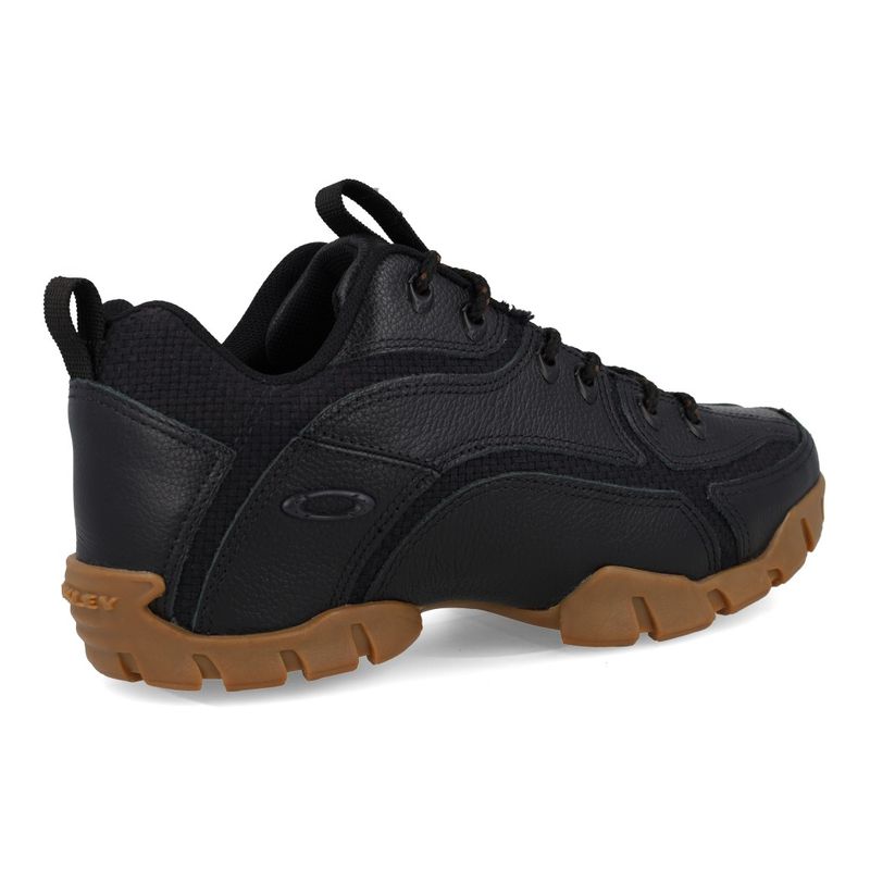 OAKLEY TENIS MOD FLAK II FOF100241-050 Preto-Marrom COURO_6_999999992622158_