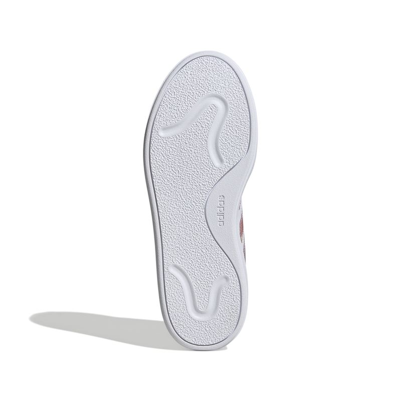 IG6884_4_FOOTWEAR_Photography_Bottom View_white