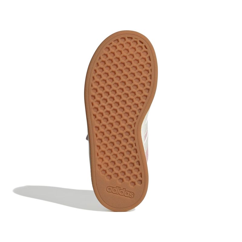 JH6181_4_FOOTWEAR_Photography_Bottom View_white