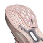 ID8845_9_FOOTWEAR_Photography_Detail-View-2_white
