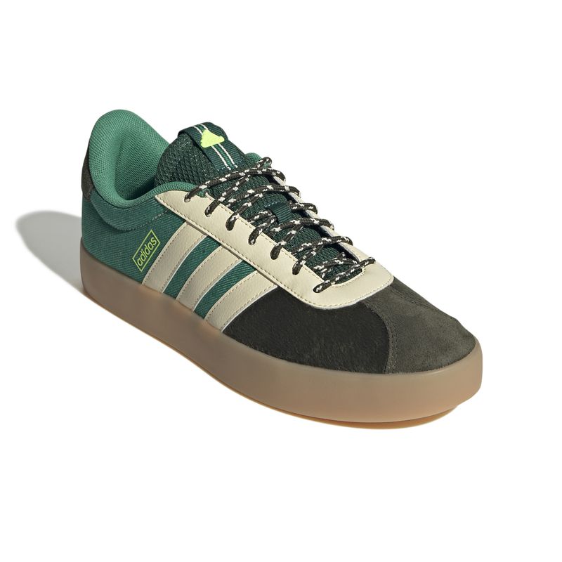 JP7062_6_FOOTWEAR_Photography_Front Lateral Top View_white