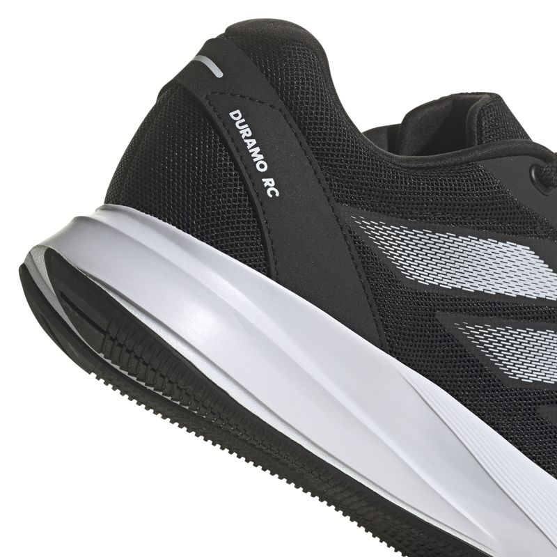ID2704_8_FOOTWEAR_Photography_Detail-View-1_white