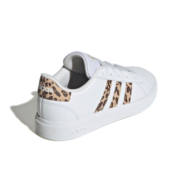 IG1187_7_FOOTWEAR_Photography_Back-Lateral-Top-View_white