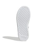 IG1187_4_FOOTWEAR_Photography_Bottom-View_white