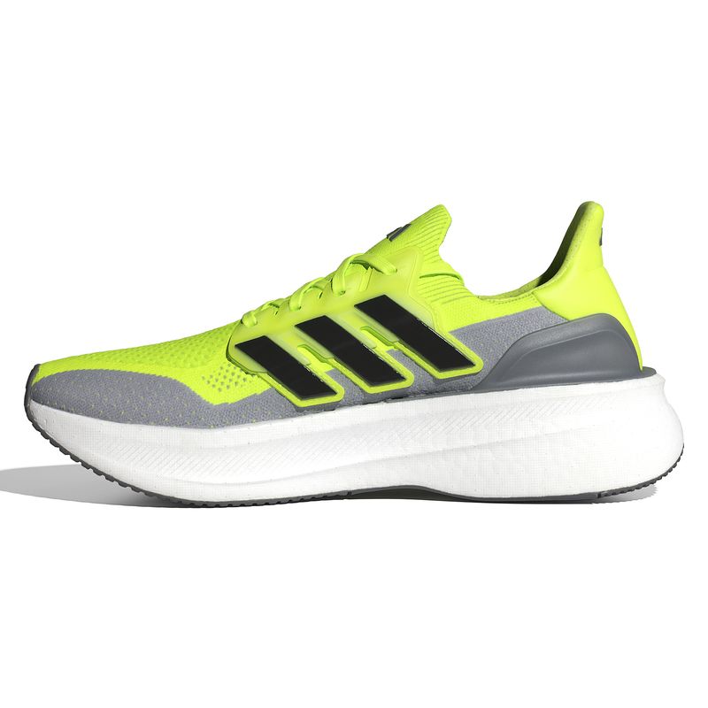 ID8819_5_FOOTWEAR_Photography_Side Medial Center View_white