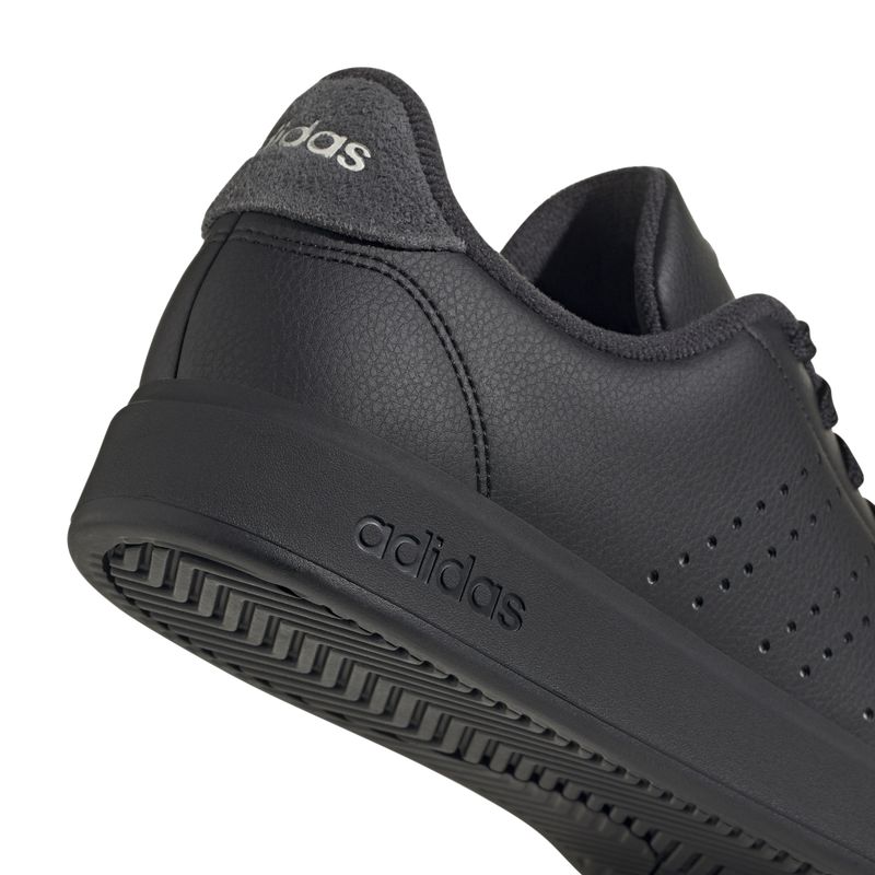 IG9173_8_FOOTWEAR_Photography_Detail View 1_white