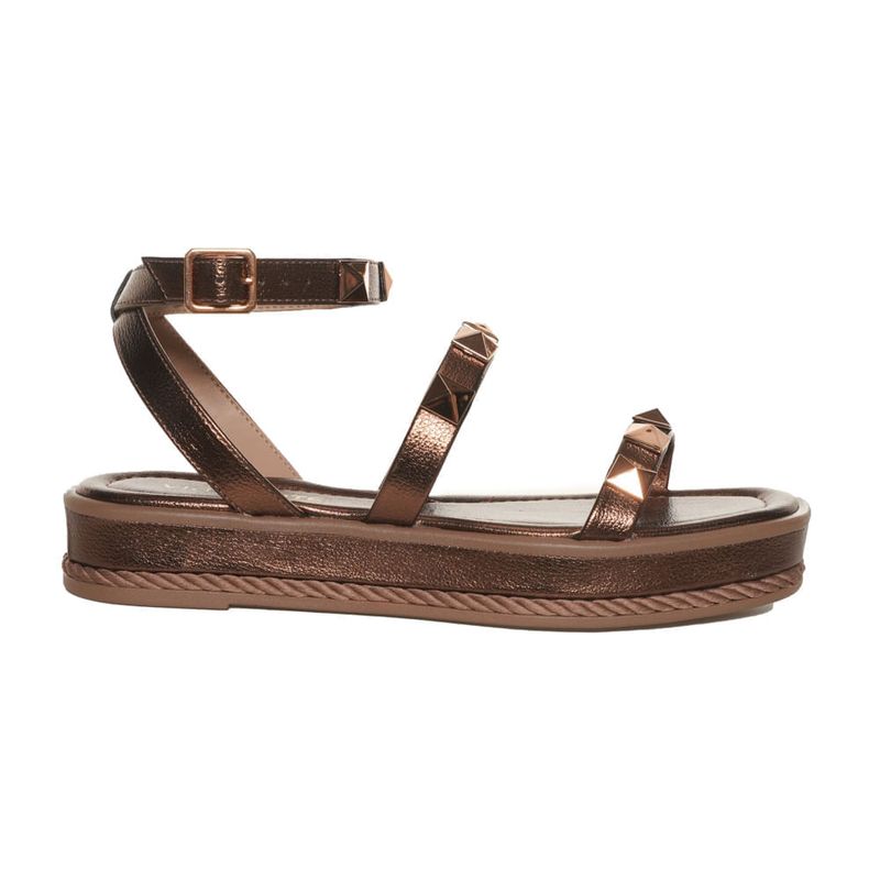 Sandalia-Feminina-Rasteira-Tiras-Spike-Via-Marte-Bronze