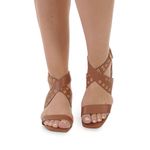 sandalia-m-shuz-tira-grossa-perfurada-feminina-marrom-7908986400902_2