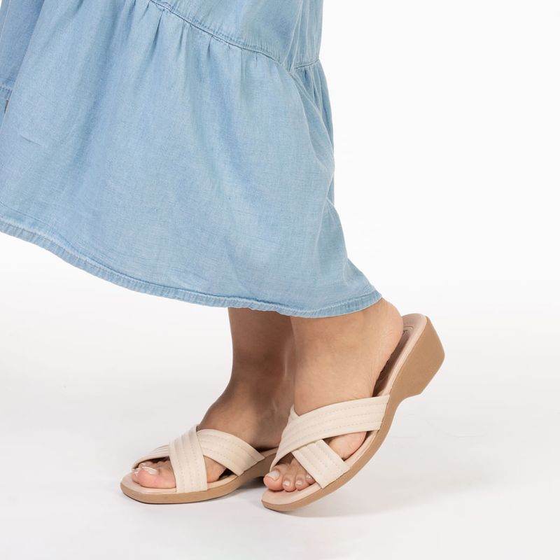 85271012098083517386-CREME-985--10-.jpg